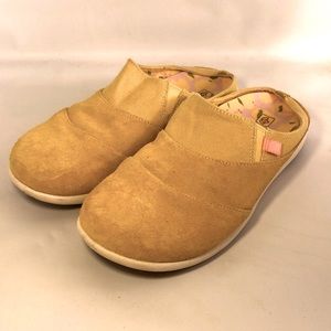 NWOB • Spenco Siesta Yellow Canvas Slip On Clog Mules • Sz 8B